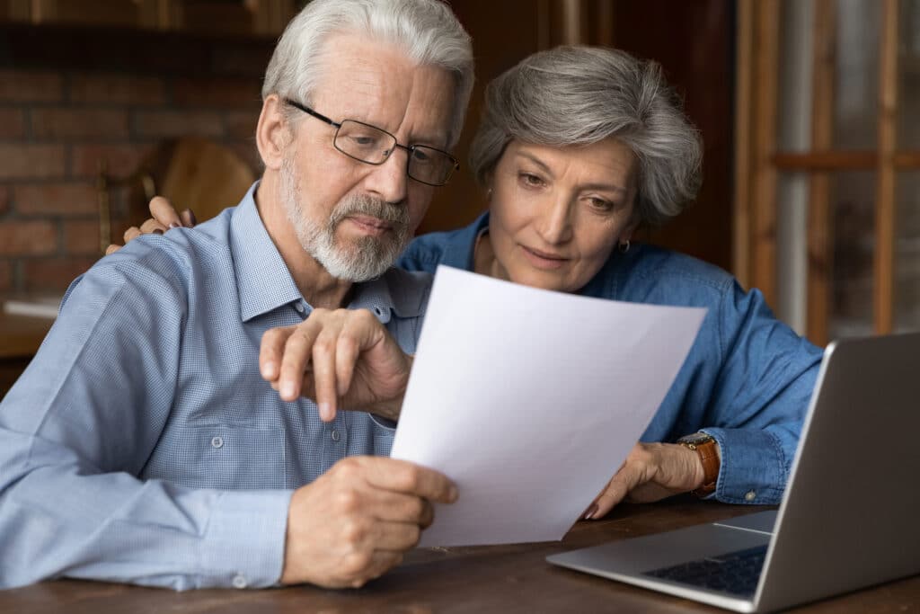 Benefícios extras para idosos com mais de 60 anos 