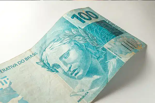 Governo cria NOVO AUXÍLIO e LIBERA R$850 para um grupo de pessoas. Veja agora! (Fonte: Edição/ Jornal JF)