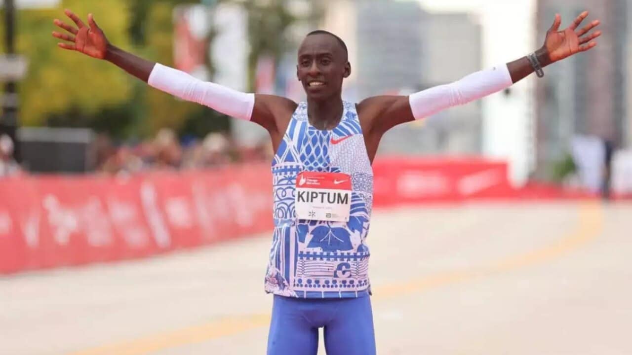 Morreu tragicamente o corredor de 24 anos Kelvin Kiptum. (Fonte: Reprodução Google)