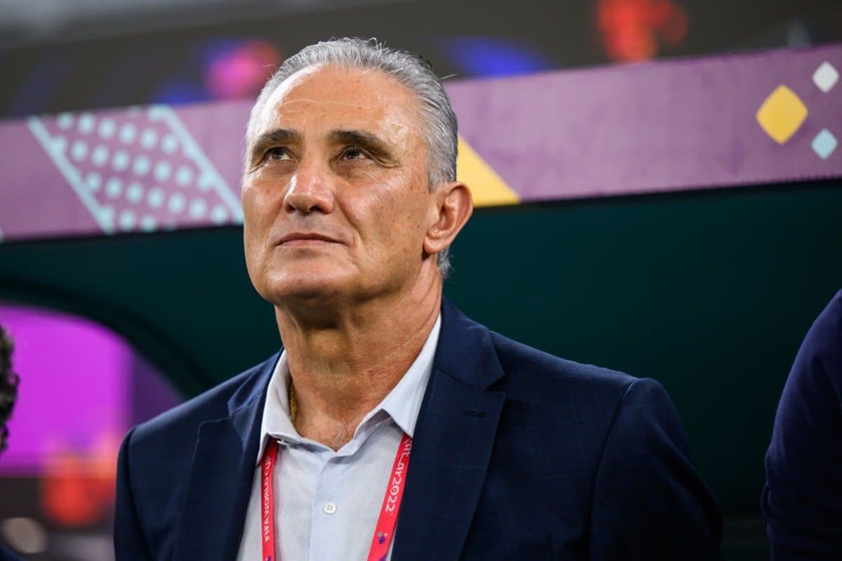 tite comenta sobre daniel alves