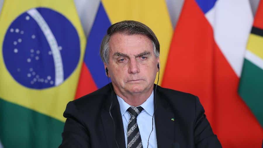 Bolsonaro confirma transferência de valores para os EUA 