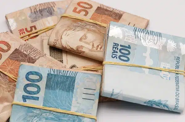 primeira parcela 13 salário
