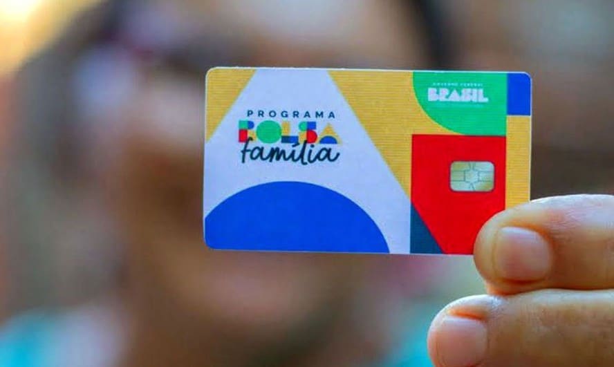 Beneficiários Podem Receber até R$ 300 Extras no Bolsa Família (Fonte: Reprodução Google)