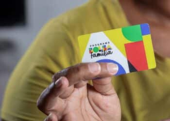 Bolsa Família 2024 distribuirá até R$800 por família!