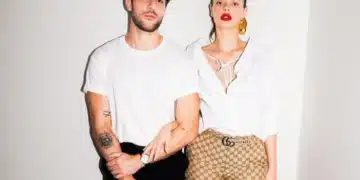 Chay Suede e Laura Neiva lado a lado
