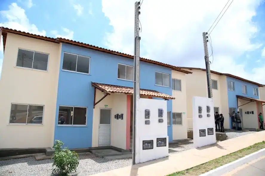 Lula anuncia doação de casa de graça para população!