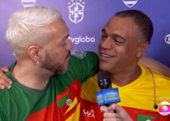 "Futebol Solidário" promove reencontro entre Belo e Denílson após duas décadas de briga na Justiça.
Reprodução / Globo