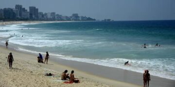 PEC terras litorâneas