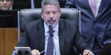 Brasil reajusta taxas de importação para proteger mercado e empregos locais!