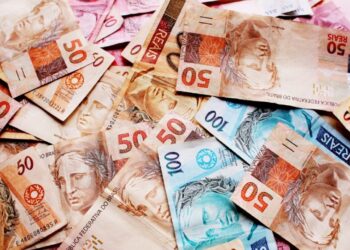 Entenda o impacto do novo salário mínimo de R$ 1.502 para 2025