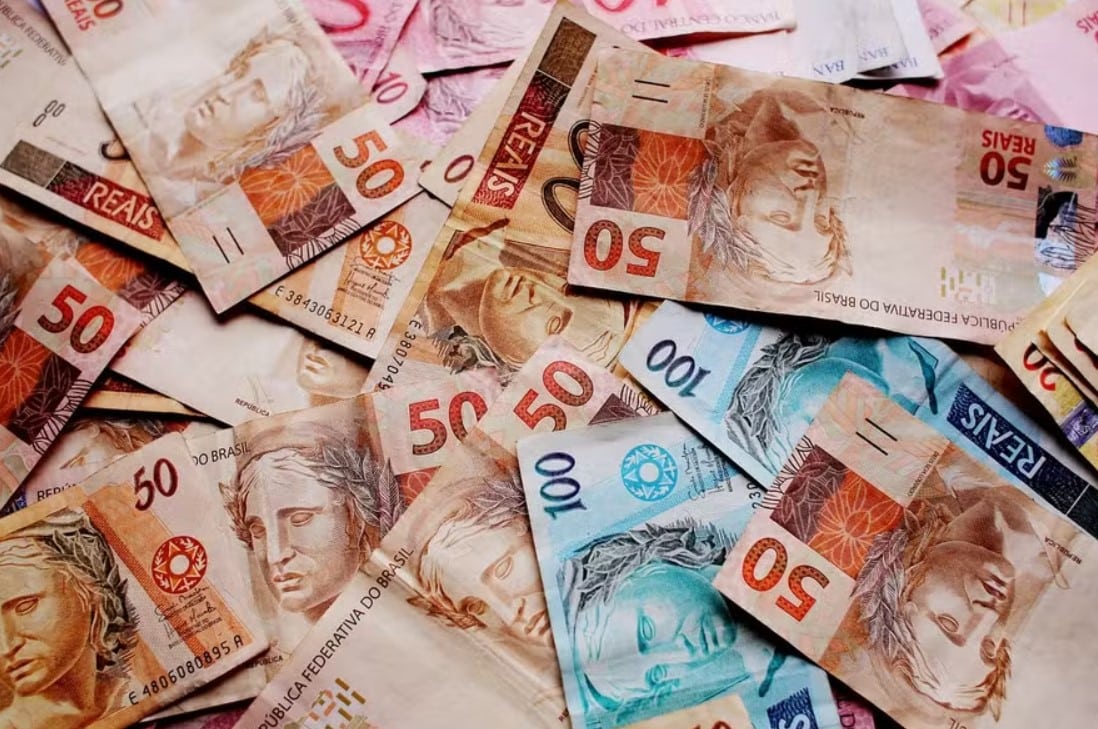 GUIA PRÁTICO: Como Calcular Salário de Meio Período no Brasil! - Jornal JF