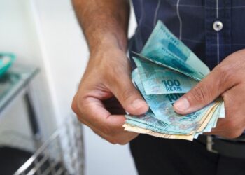 INSS faz pagamento surpresa para aposentados!