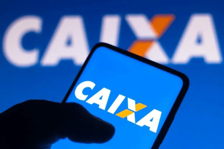 Imagem do app da caixa no celular 