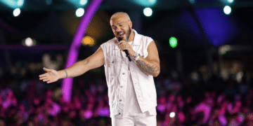 cantor bello em show