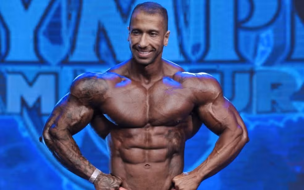 Fisiculturista em concurso