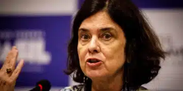 Ministra da saude