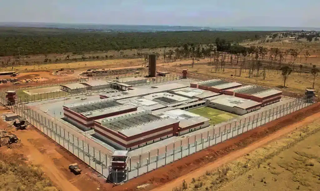 Penitenciária Federal de Mossoró (RN), que registrou a primeira fuga de detentos da história em presídios federais (Fonte:  Reprodução Infomoney)