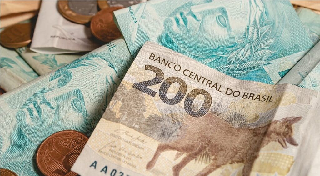 dinheiro real