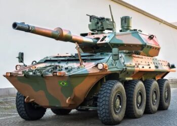 O veículo militar Centauro II-BR (Fonte: Reprodução/Exército Brasileiro)