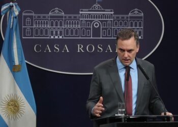 Manuel Adorni, porta-voz da presidência Argentina. (Fonte: Reprodução/Google)