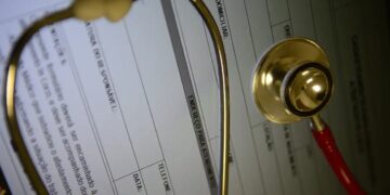 Estetoscópio (Fonte: Reprodução/Google)