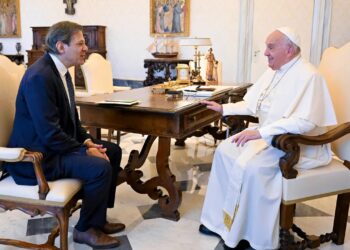 Fernando Haddad em audiência com o papa Francisco no Vaticano (Fonte: Reprodução/Google)