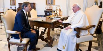 Fernando Haddad em audiência com o papa Francisco no Vaticano (Fonte: Reprodução/Google)
