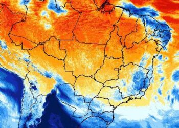 As regiões Sul e Sudeste devem ser as mais atingidas pela frente fria (Fonte: Reprodução/Inpe)