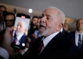 Lula no G7: 'É insanidade punir mulher por aborto mais que o estuprador' (Fonte: BBC)