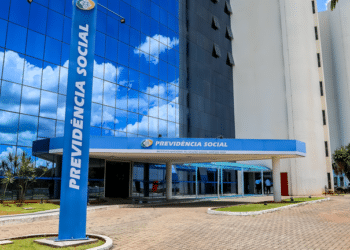 imagem da fachada da previdencia social para falar da Operação Apagão