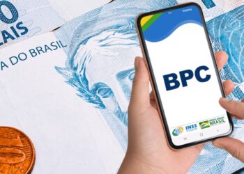 Últimas semanas para idosos do CadÚnico garantirem um salário mínimo extra