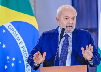 Afirmação de Lula sobre o salário mínimo ser intocável