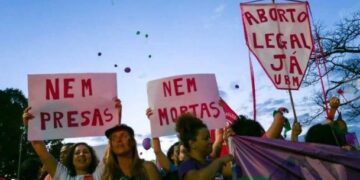 Discussão no STF sobre Nova Legislação de Aborto e Criminalização do Uso de Drogas (Fonte: Neto Ferreira)