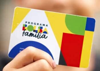 O valor mínimo do Bolsa Família sobe para R$ 600