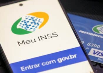 Cuidado com os golpistas! Eles podem estar de olho no seu dinheiro do INSS