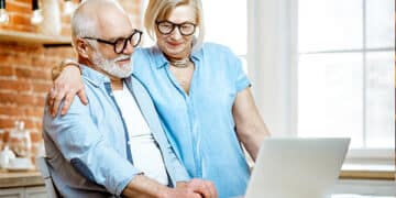 IMPERDÍVEL: Nova plataforma digital facilita o acesso de idosos aos benefícios do INSS! Confira