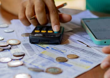 Confira como deixar de pagar um empréstimo consignado com as opções possíveis.