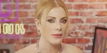 Deborah Albuquerque e a Controvérsia sobre sua Saída da Record (Fonte: UOL)