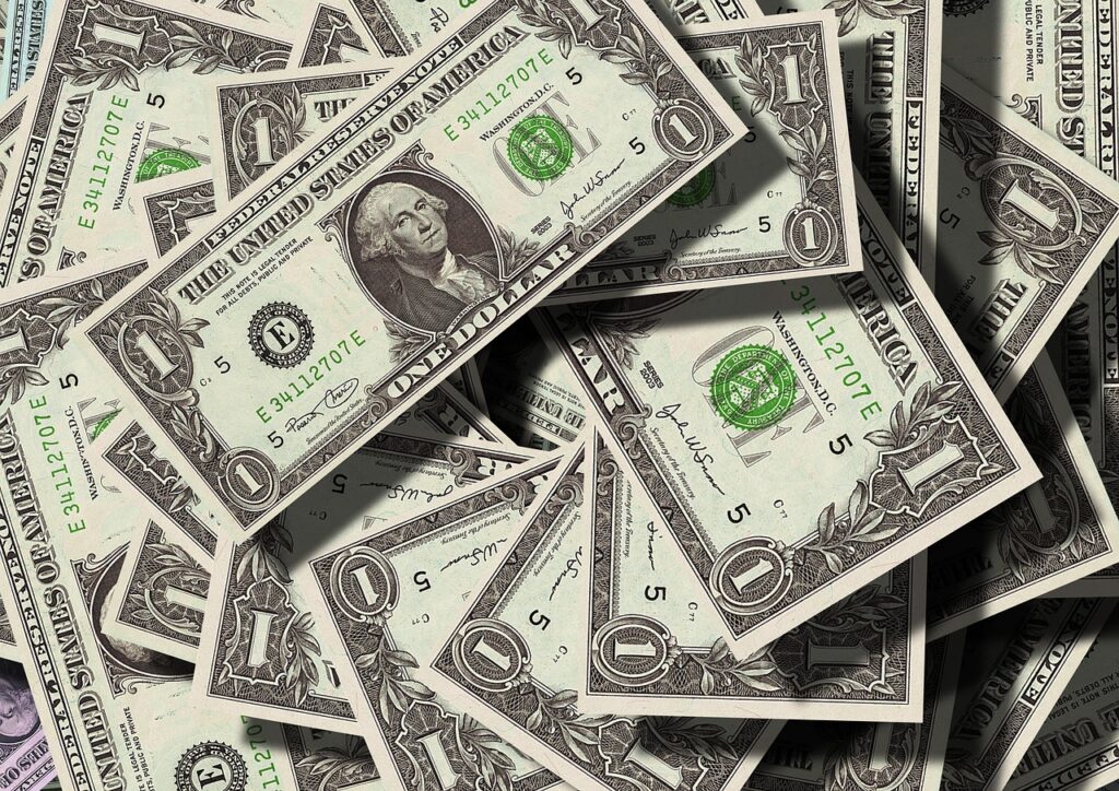 Dólar em Queda: Mercado Financeiro Reage e Brasil Tem Novas Expectativas (Fonte: Pixabay)