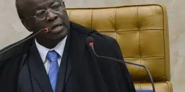 Ex-ministro do STF, Joaquim Barbosa, faz revelações explosivas e critica Lula (Fonte: Agência Brasil)