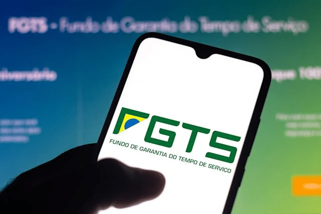 celular com aplicativo do fgts