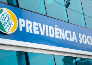 TCU identifica irregularidades nos descontos consignados do INSS. Conheça as medidas adotadas pelo instituto para corrigir a situação.