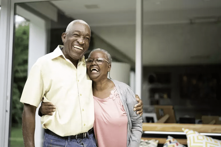 aposentados sorrindo