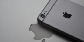 NOVIDADE: Apple pretende utilizar IA da Meta no iPhone para recuperar terreno na corrida tecnológica (Fonte: Pixabay)