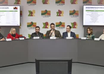 Iniciativas Governamentais Frente às Enchentes no Rio Grande do Sul (Fonte: Lauro Alves/SECOM)