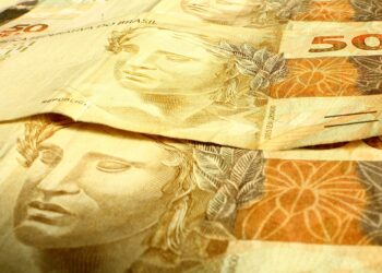 CRISE! Real Desaba em 2024 e Piora o Cenário Econômico Brasileiro (Fonte: Pixabay)