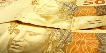 CRISE! Real Desaba em 2024 e Piora o Cenário Econômico Brasileiro (Fonte: Pixabay)