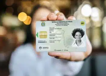 Conheça a nova identidade para idosos.