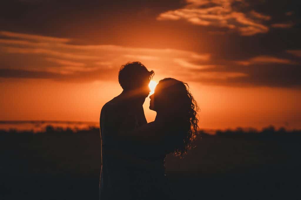 Dia dos Namorados: Canções Românticas para Celebrar o Amor (Fonte: Pexels)