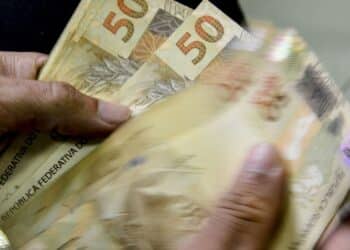 Saque imediato Caixa no valor de R$1 mil!